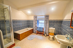 bb-bedroom3-ensuite
